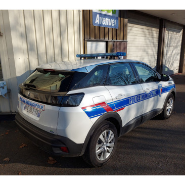 Peugeot 3008 équipée police municipale