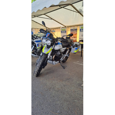 MOTO GUZZI V 85 TT  80 Ch - SÉRIE SPÉCIALE MAXIAVENUE -