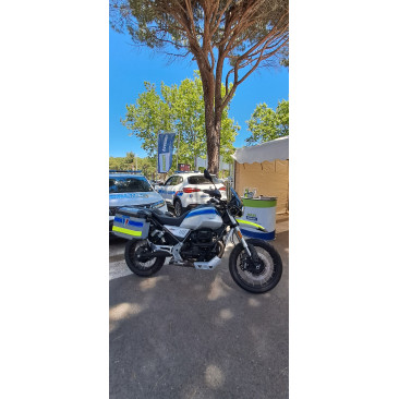 MOTO GUZZI V 85 TT  80 Ch - SÉRIE SPÉCIALE MAXIAVENUE -