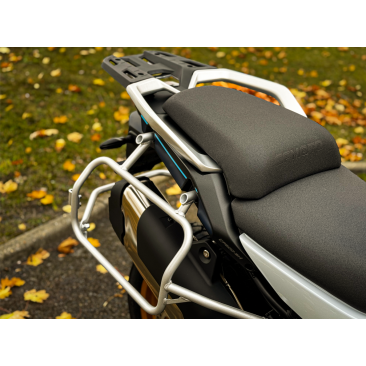 CF MOTO MT 800 EXPLORE