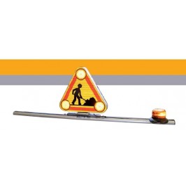 Triangle à relevage électrique 700 - 1 gyroled à éclats - AK5 Classe 2- 1,50m