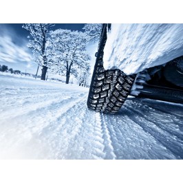 5 pneus Hiver + 5 jantes Tôle