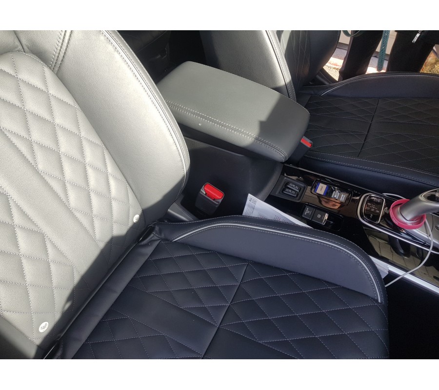 Modification de la Boite à gants pour permettre le passage des armes